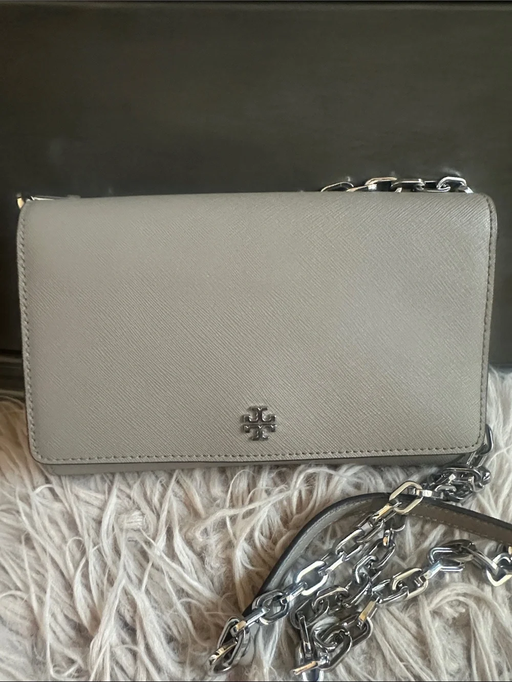 Tory Burch  Saffiano Chain Crossbody Wallet